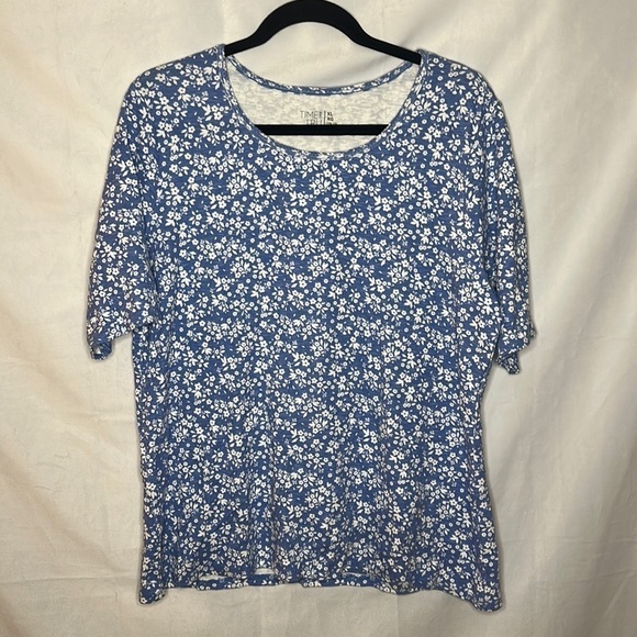 TIME AND TRU FLORAL T-SHIRT (Xlarge) - Picture 1 of 8
